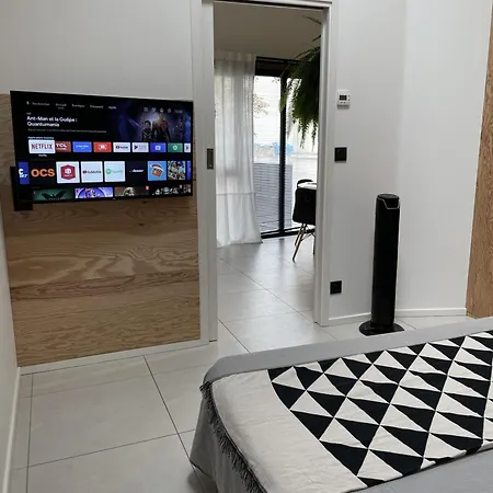 Plaisance - Nantes - Parking Gratuit بوغينايس