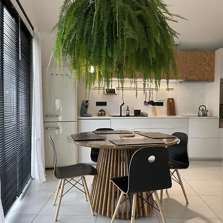 Plaisance - Nantes - Parking Gratuit * بوغينايس